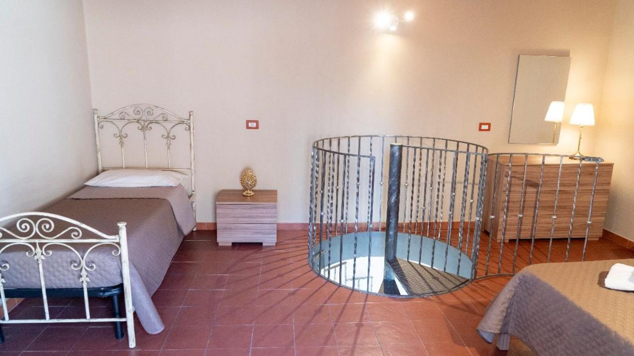 238 Holiday House Катания Экстерьер фото